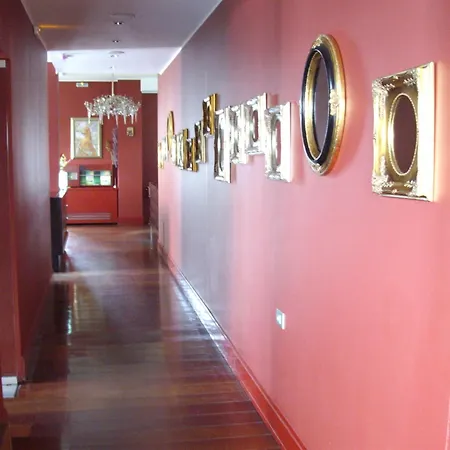 Kokoshkovata Boutique House