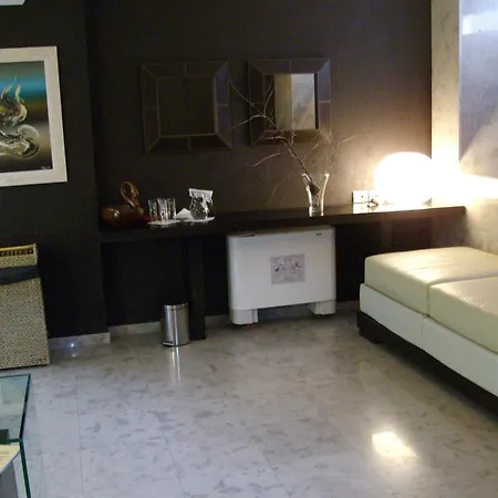 Kokoshkovata Boutique House