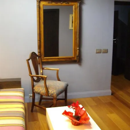 Kokoshkovata Boutique House